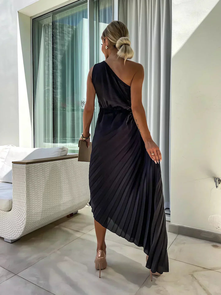 Mandy | Women's Pleated Wedding Guest Midi Dress